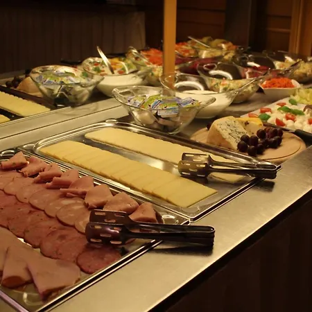 Askania 4* Prague