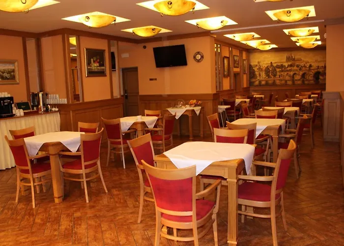 Askania Hotel 4*