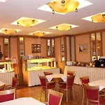 Szálloda Askania 4*
